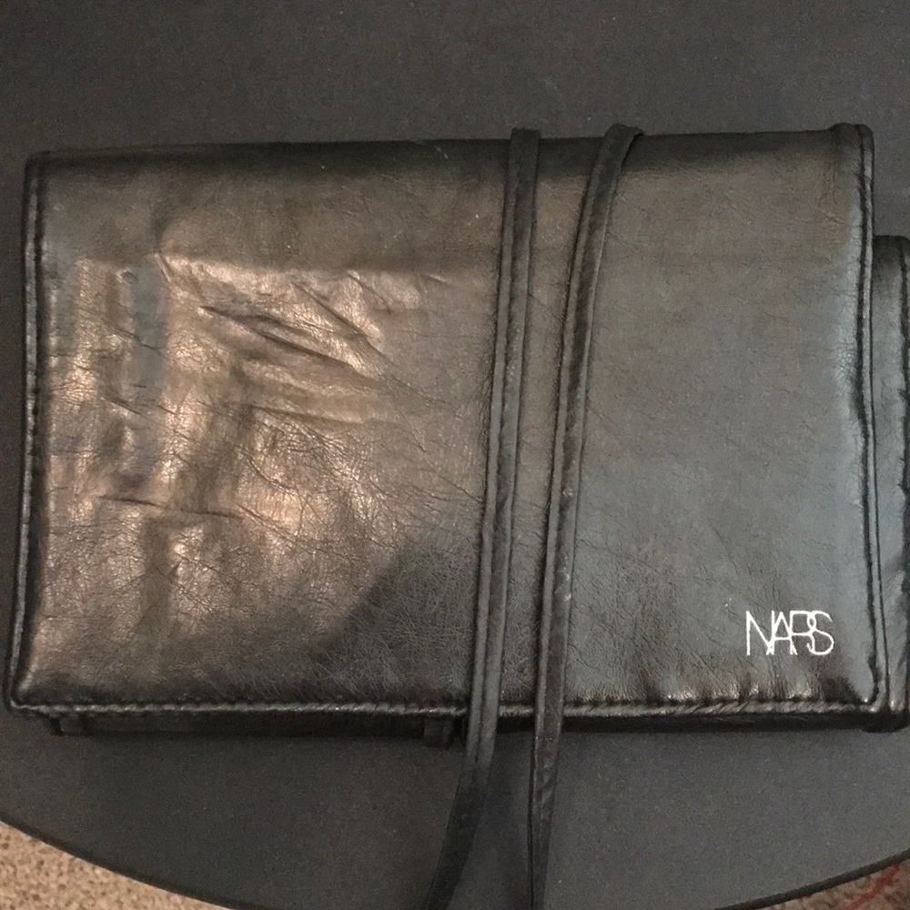 NARS makeup brush holder